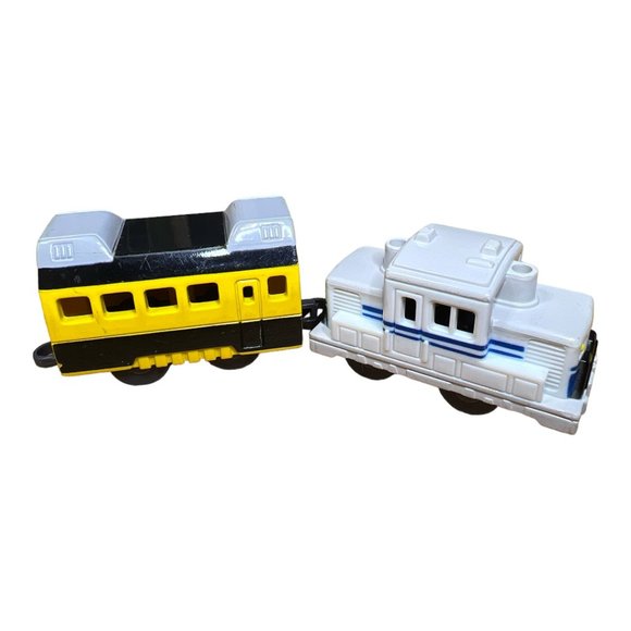 Lot of 6 Tomy Miniature Plarail Capsule Intermediate Express Coaches 2" x 1" - Picture 7 of 11